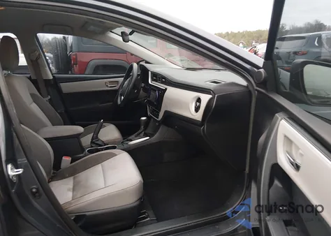 2017 Toyota Corolla Le z USA, uszkodzony, nr VIN 2T1BURHE4HC848773